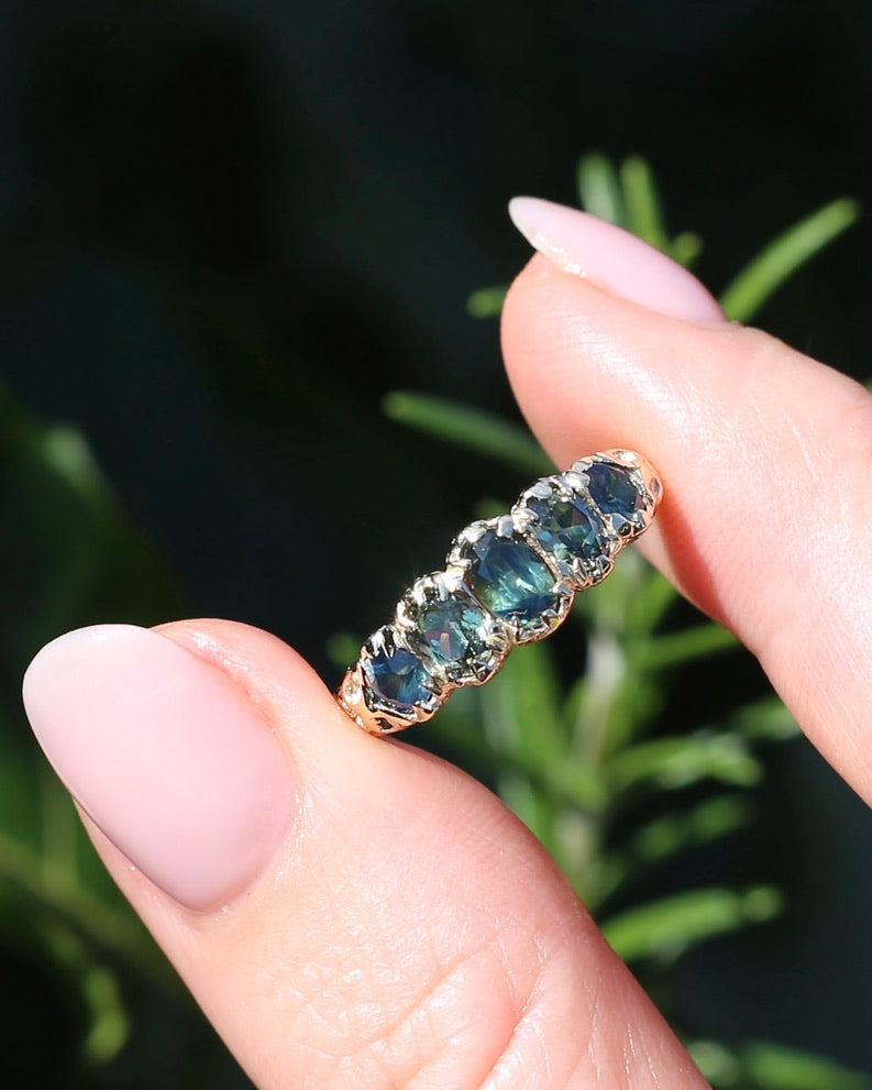 2.08ct Parti Sapphire Five Stone Ring,London Made 1989 9ct yellow Gold, size P1/2 or 8, 3.07g