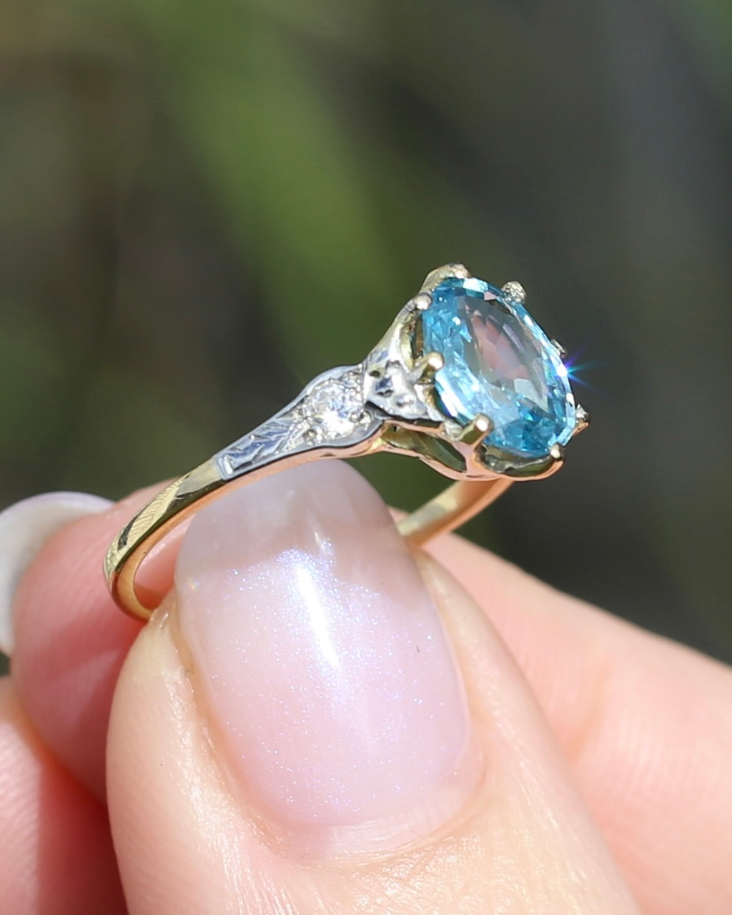 Circa 1930s Art Deco Blue Zircon and Diamond Ring, 18ct size just over M1/2 or 6.5, 2.80g