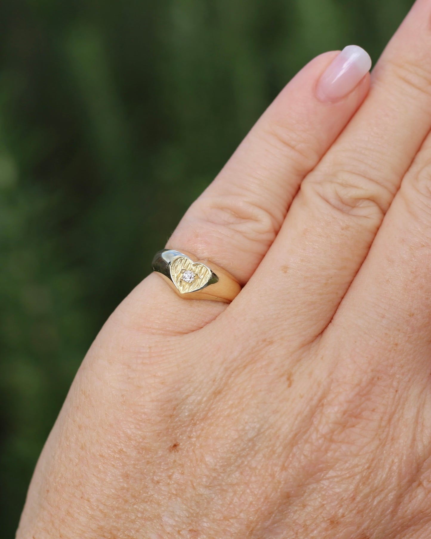 ON HOLD 1979 London Made Old Cut Diamond Heart Signet Ring, 9ct Yellow Gold, size J1/2 or 5, 2.48g