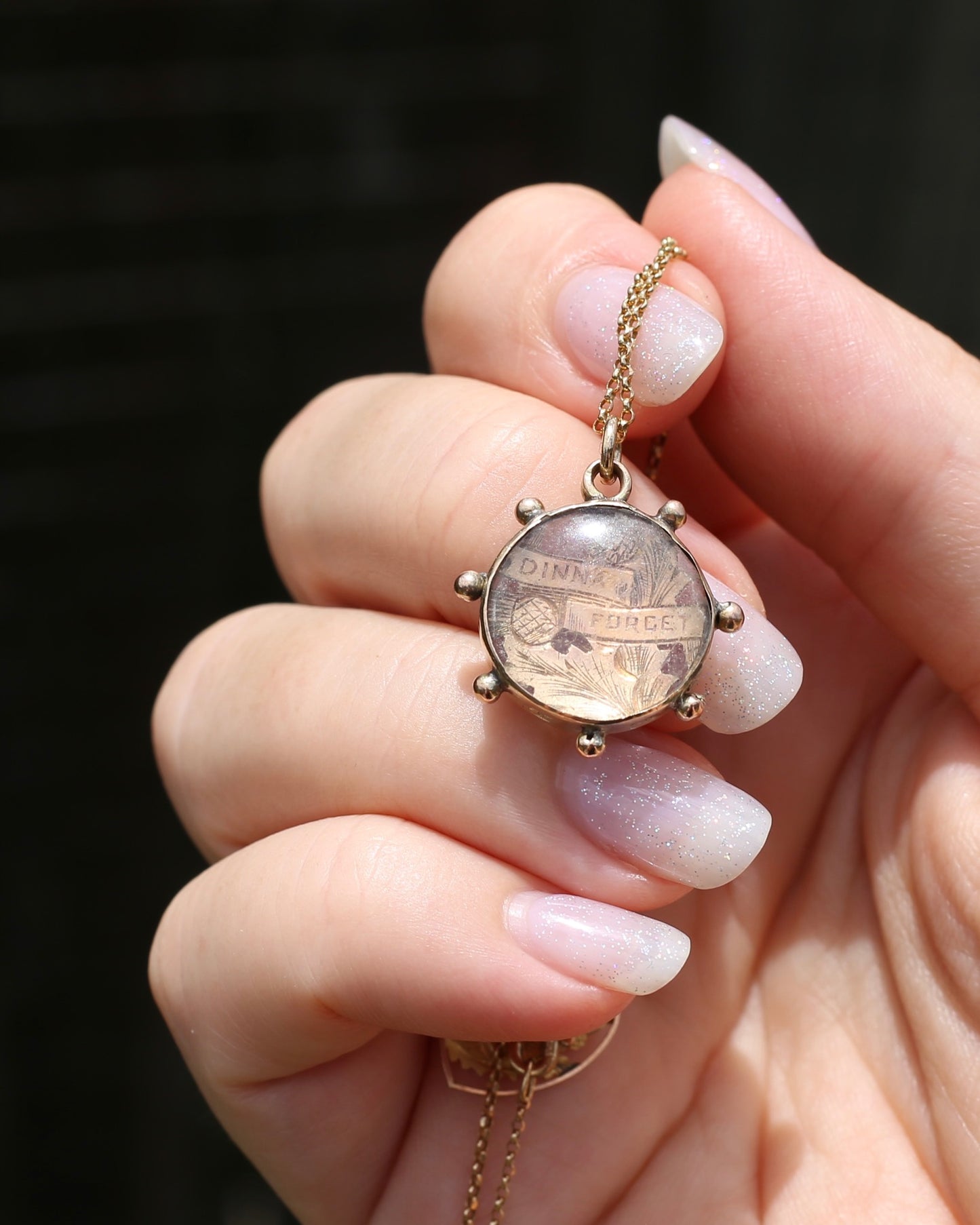 Antique Rustic Scottish "Dinna Forget" Thistle Pendant, 9ct Yellow Gold, 9ct Rose Gold, Resin, 3.30g