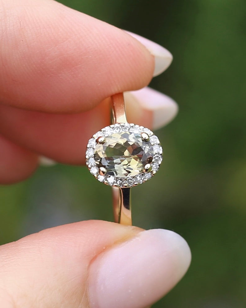 1.2ct Unheated Natural Golden Tanzanite in Diamond Halo, 10ct Yellow Gold, size O1/2 or just over 7.25, 3.0g