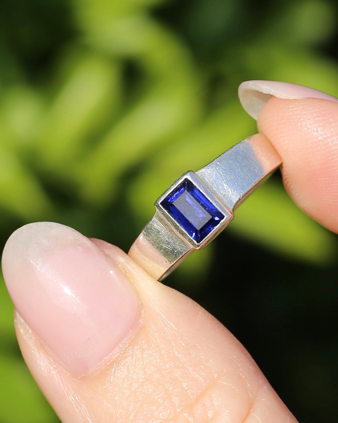 Blue Sapphire (Synthetic) Baguette in Bezel Set Silver Ring, size Q1/2 or 8.25 (fits more like a P1/2), 3.5g