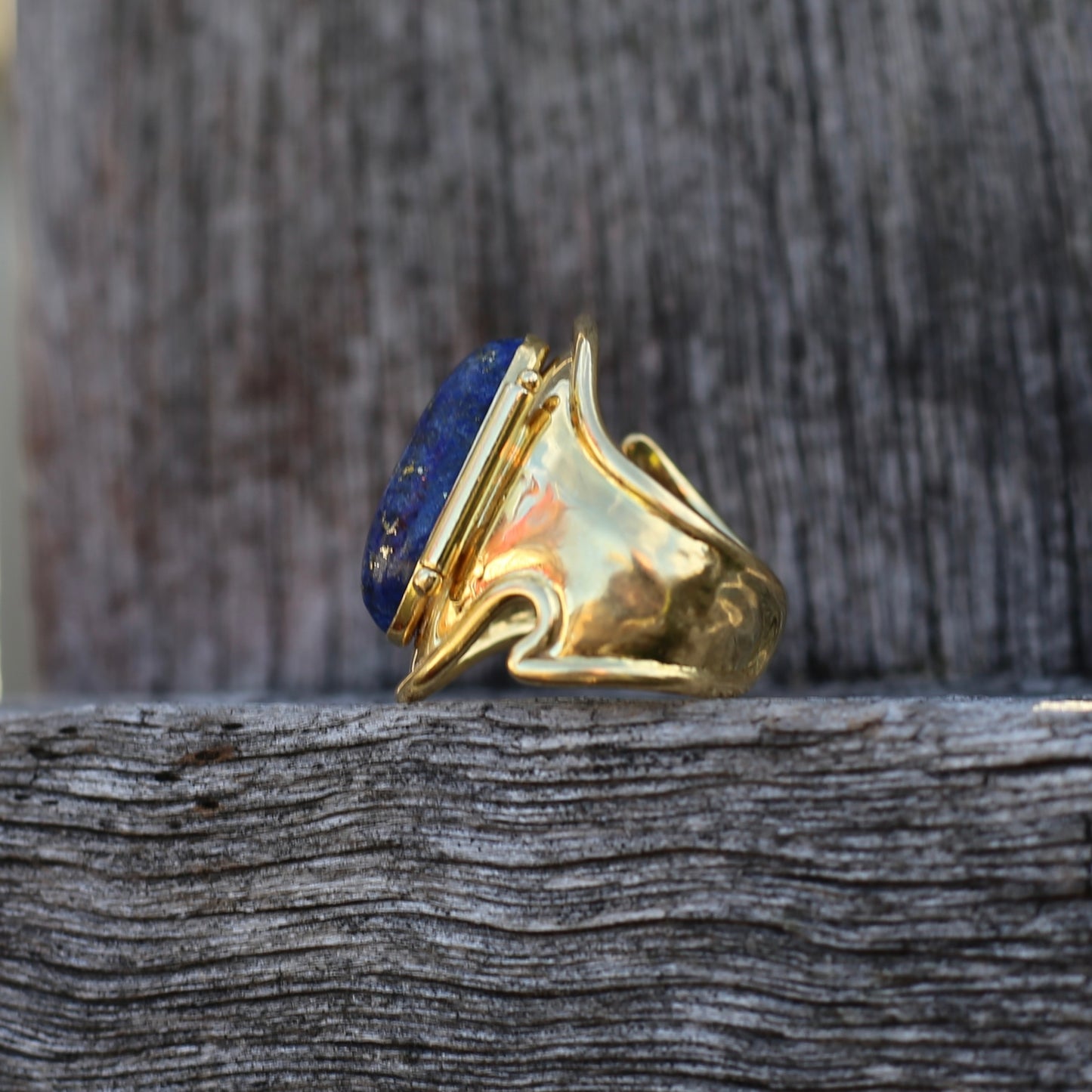 18ct Gold and Lapis Lazuli Cabochon Cuff Ring, size O but sizeable