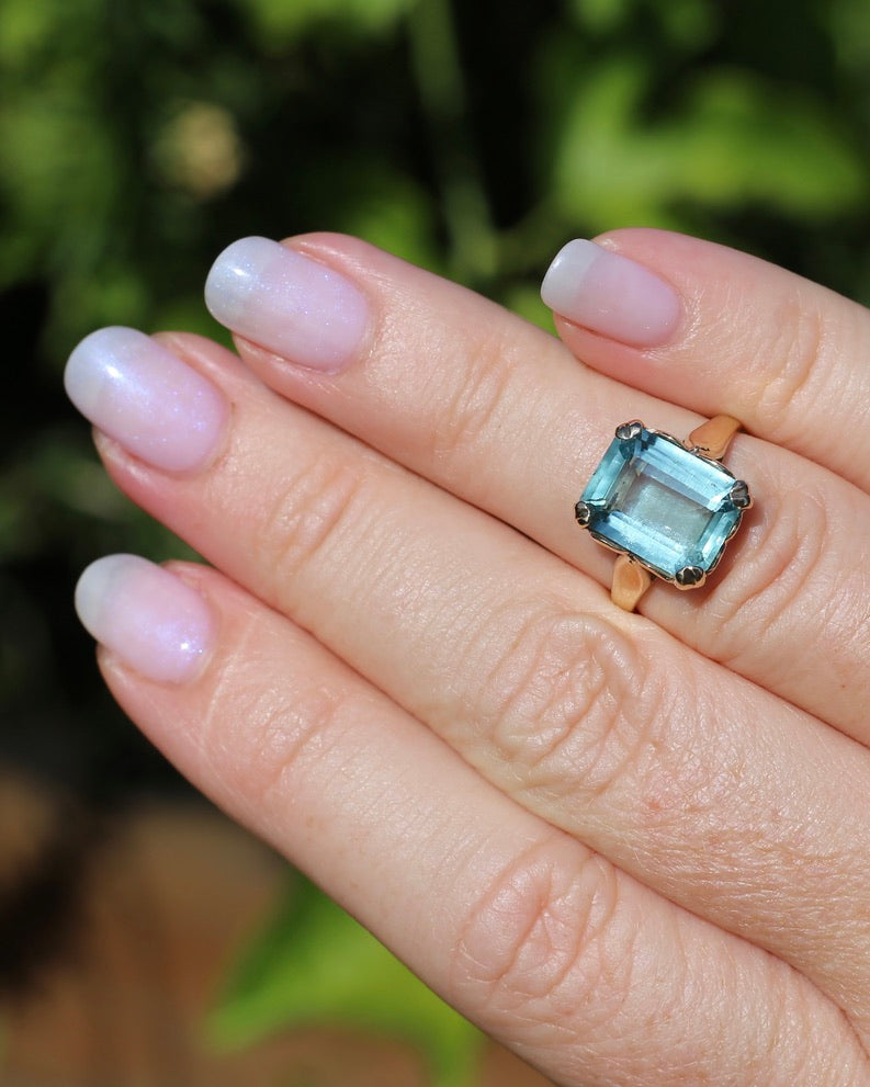 Second Glance - Natural 4.3ct Emerald Cut Aquamarine in Vintage 1963 London Made Ring, 9ct Yellow Gold, size K1/2 or 5.5, 3.04g