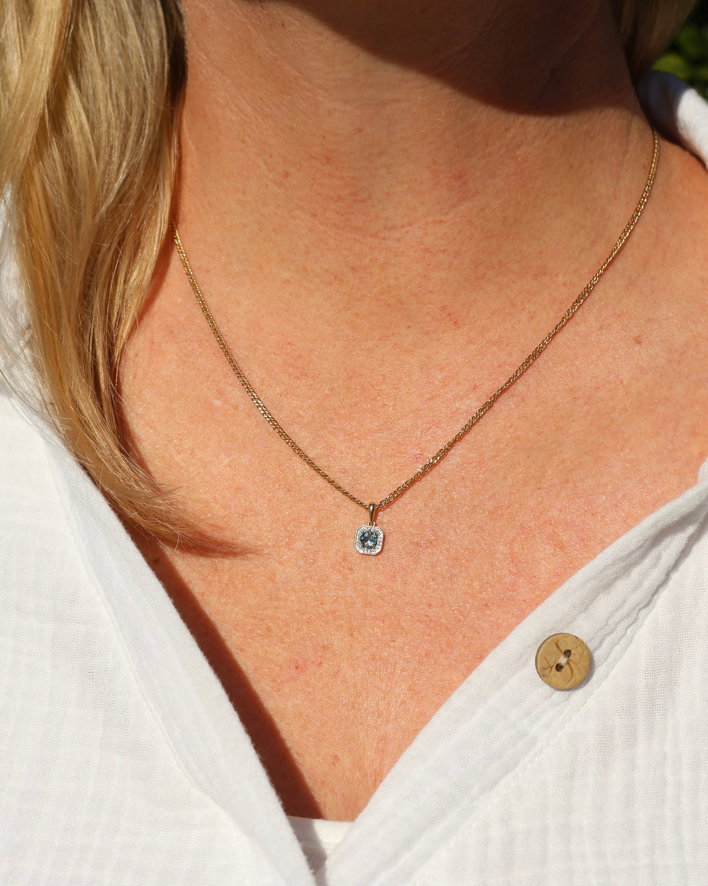 4mm Parti and Diamond Pendant, 9ct Yellow and White Gold, 0.52g
