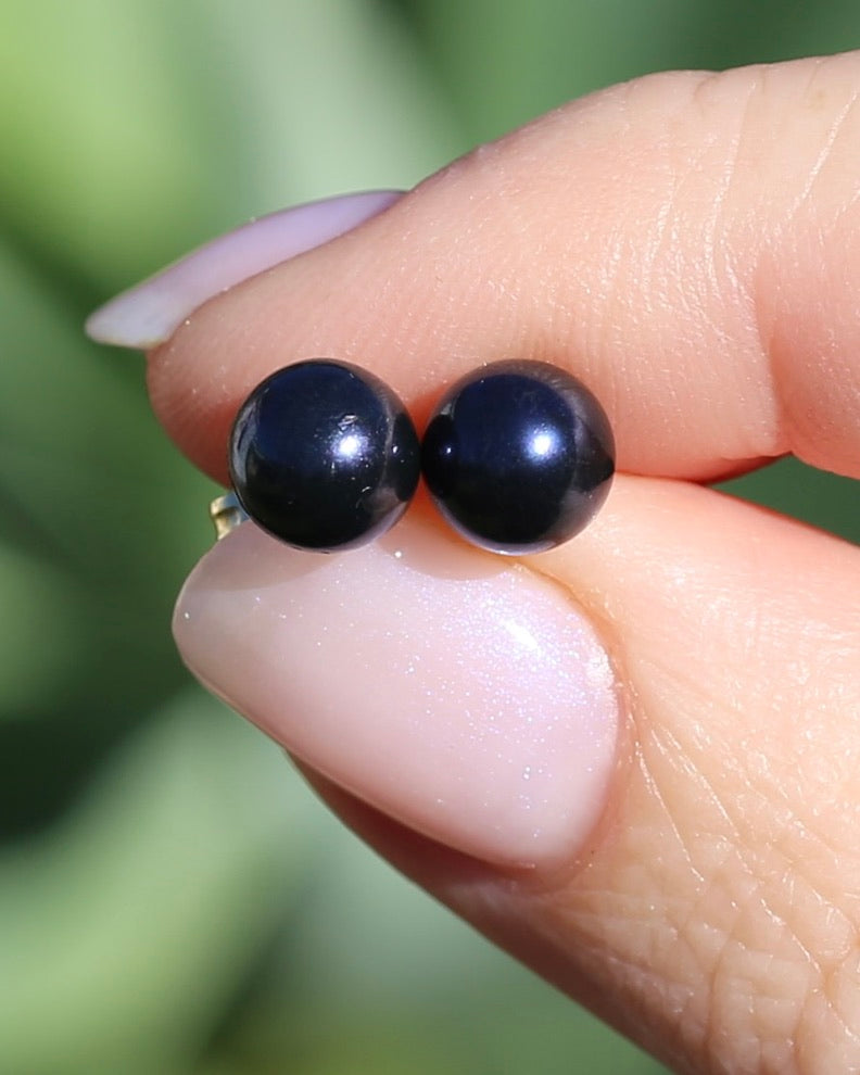 7mm Dyed Freshwater Pearl Studs, 14ct Yellow Gold, 1.38g