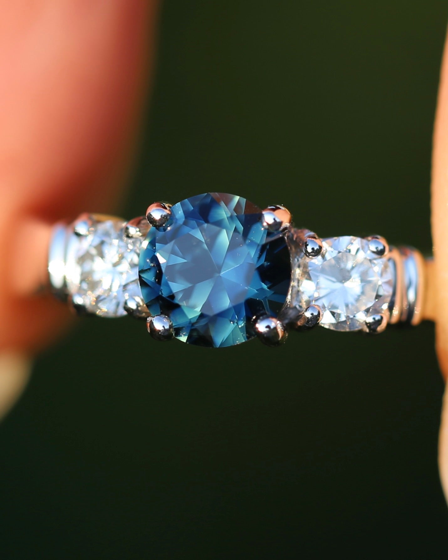 Unheated Eye Clean Parti Sapphire and Natural Diamond Trilogy, 9ct White Gold, size O1/2 or 7.5, 3.01g, with valuation