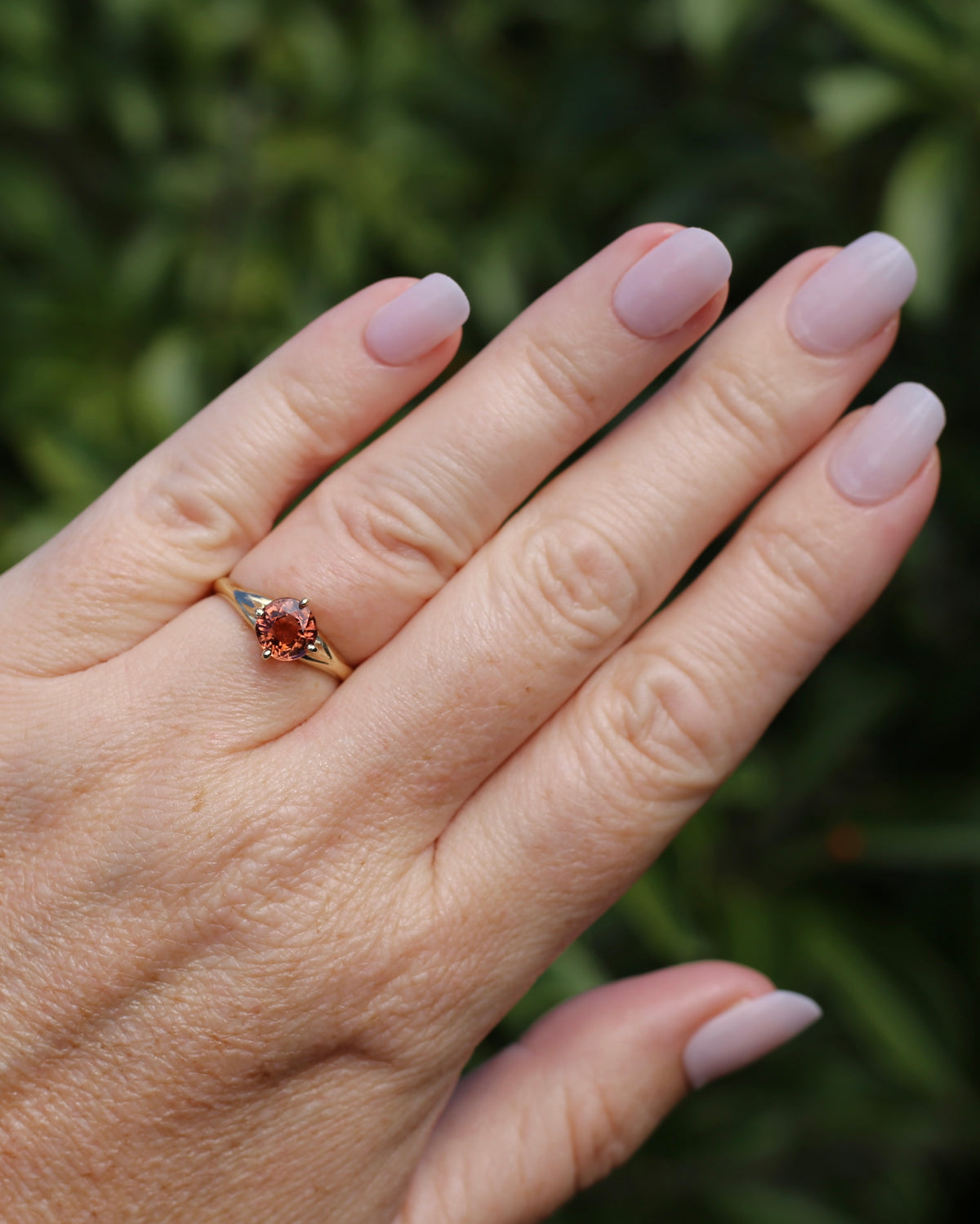 1.4ct Natural Peachy Orange Tourmaline Ring, 9ct Yellow Gold, size N1/2 or 7, 1.51g