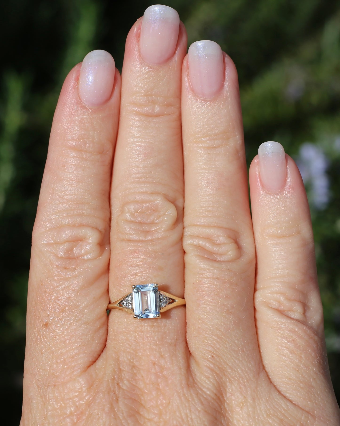 1.4ct Emerald Cut Aquamarine with Natural Diamond Set Split Shoulders, 9ct Yellow Gold, size 8 or Q, 2.31g