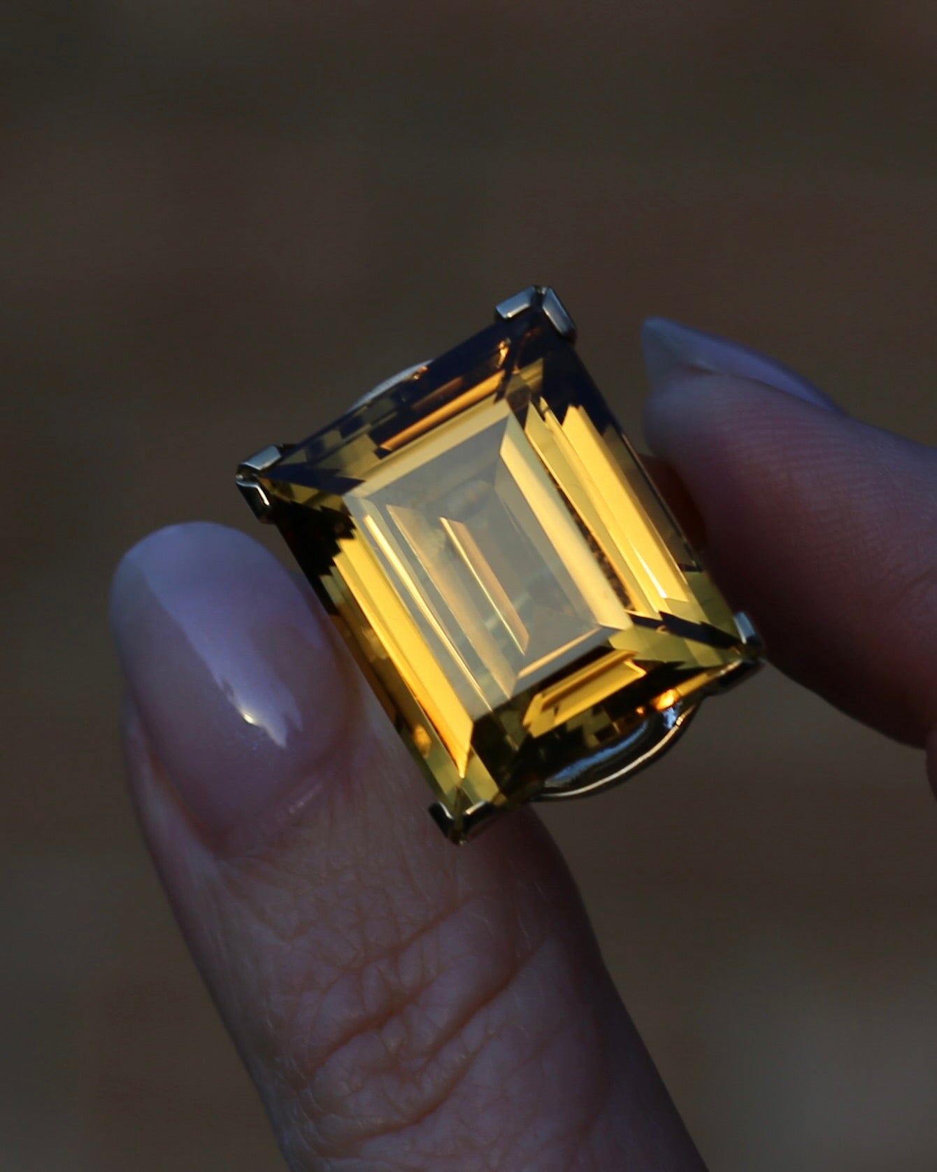 35ct Rectangular Step Cut Vivid Citrine in Chunky Vintage 9ct Yellow Gold Ring, size N1/2 or 7, 15.12g