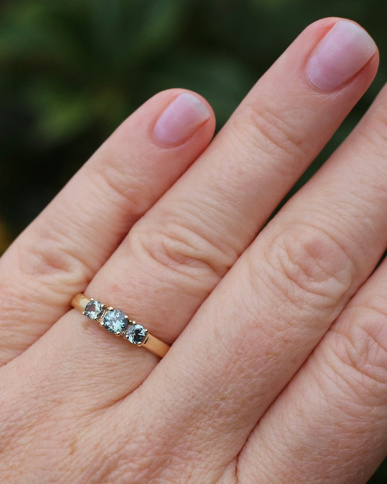 Natural Turquoise-Meets-Sage-Green Parti Trilogy, Claw Set 9ct Yellow Gold, size O1/2 or just over 7.25, 2.16g