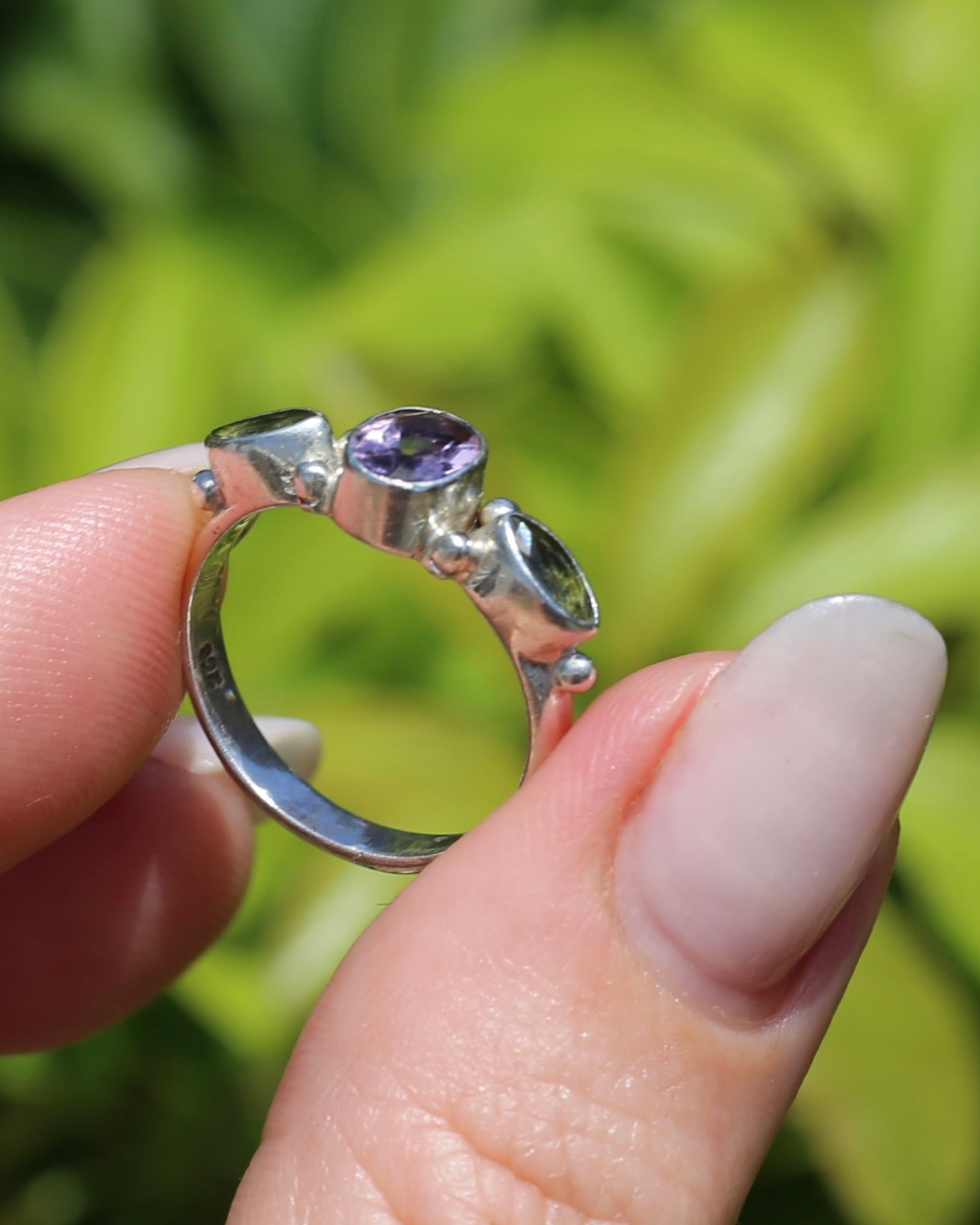 Amethyst & Peridot Bezel Set Trilogy Ring, Sterling Silver, size N or 6.75, 2.7g