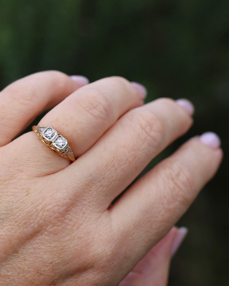 Circa 1910 Antique Toi Et Moi Transitional Cut Diamond Ring, 18ct Yellow Gold and Platinum, size N or just over 6.5, 2.42g, with valuation