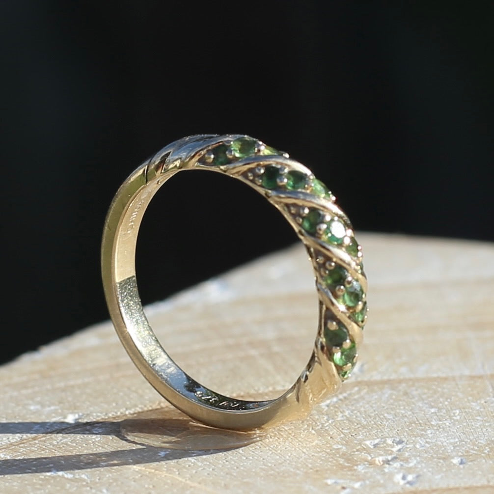 On hold Green Chrome Diopside or Garnet Rope Set Ring, 9ct Yellow Gold, size N or 6.75