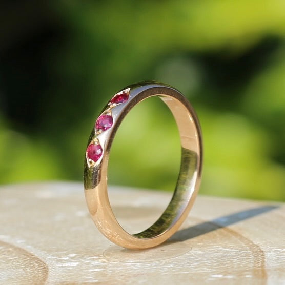 Grain Set Garnet Trilogy, 9ct Rosey Gold, size N or 6.75