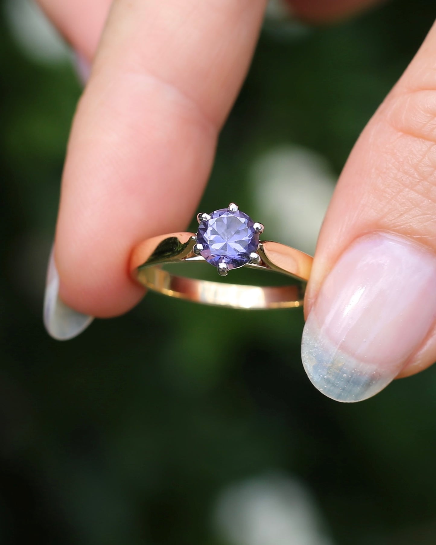Hand Carved Australian Iolite Solitaire Ring, 9ct White and Yellow Gold, size S1/2 or 9.25, 3.03g