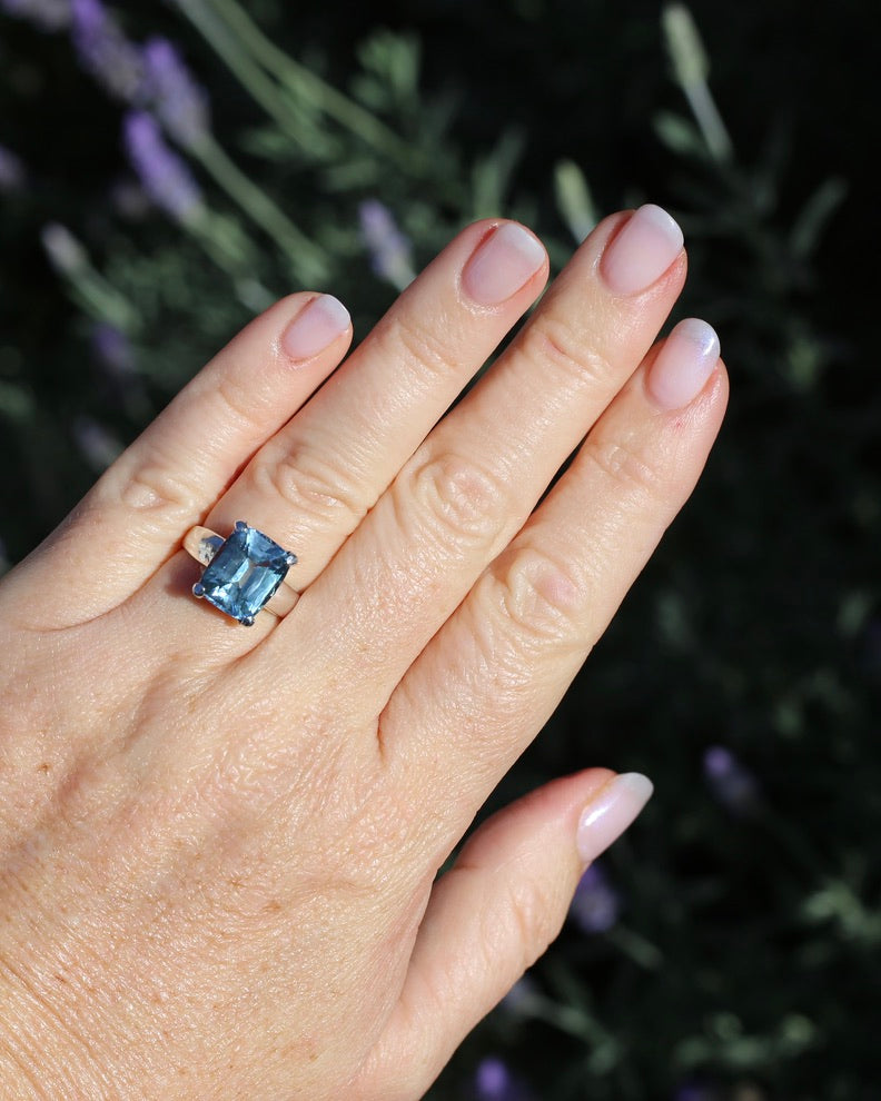 5ct Cushion Cut Natural Blue Topaz Ring, Sterling Silver, size N or 6.75, 5.02g