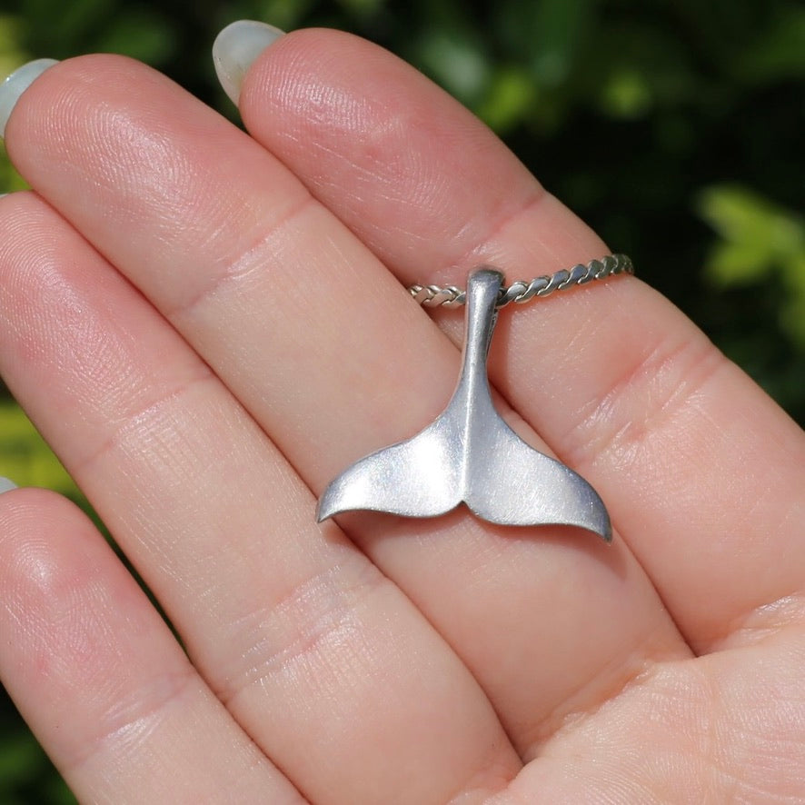 Vintage Silver Whale Tail Pendant, 2.22g