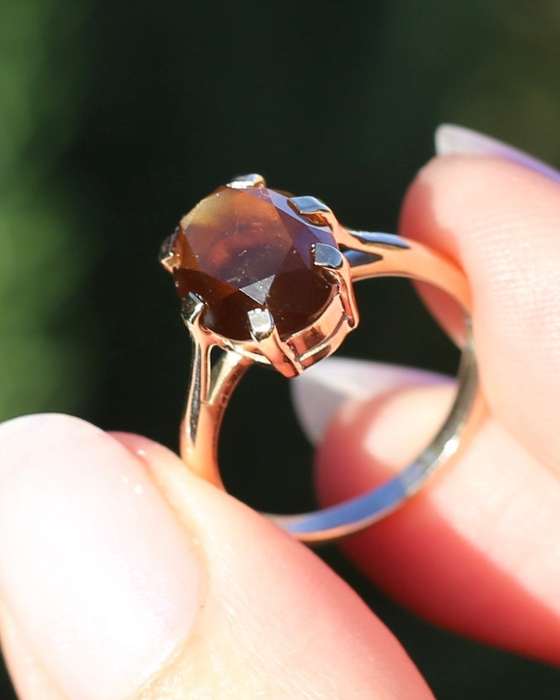 ON HOLD 3.95ct Fancy Cut Tanzanian Umba Sapphire in Vintage 9ct Yellow Gold, size L or 5.75, 2.80g