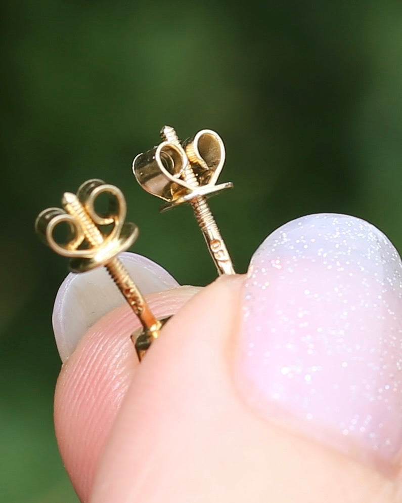 0.3ct Natural Diamond Screw Back Studs, 18ct Yellow Gold, 1.02g