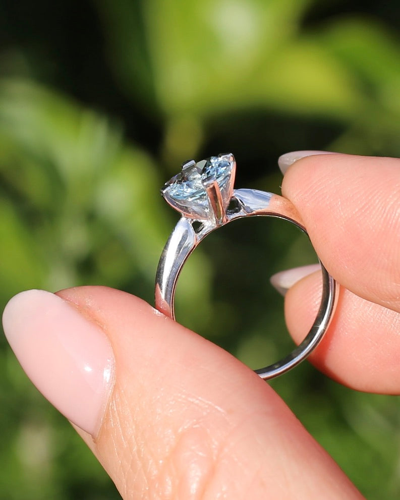 1ct Natural Aquamarine Cushion Cut Ring, Silver, size M1/2 or 6.5, 2.63g