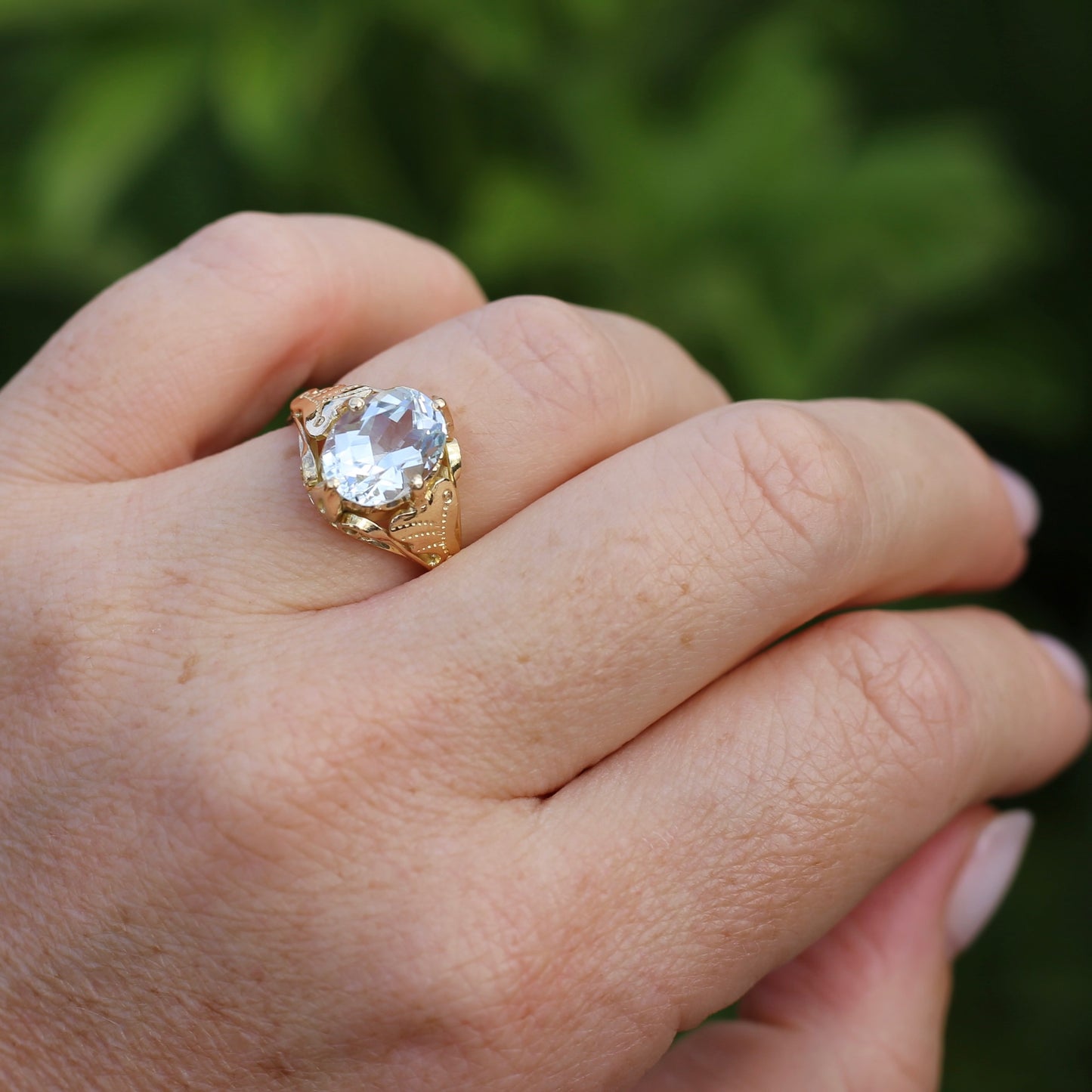 3.26ct Oval Natural Aquamarine in Hand Crafted 18ct Yellow Gold Ring, size P or 7.5, with Valuation