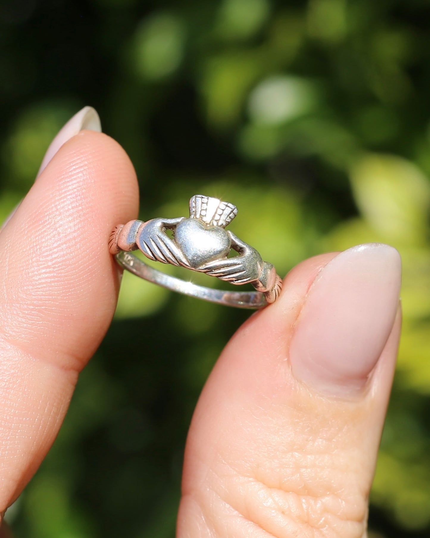 Irish Silver Claddagh Ring, 1.9g size L1/2 or 6