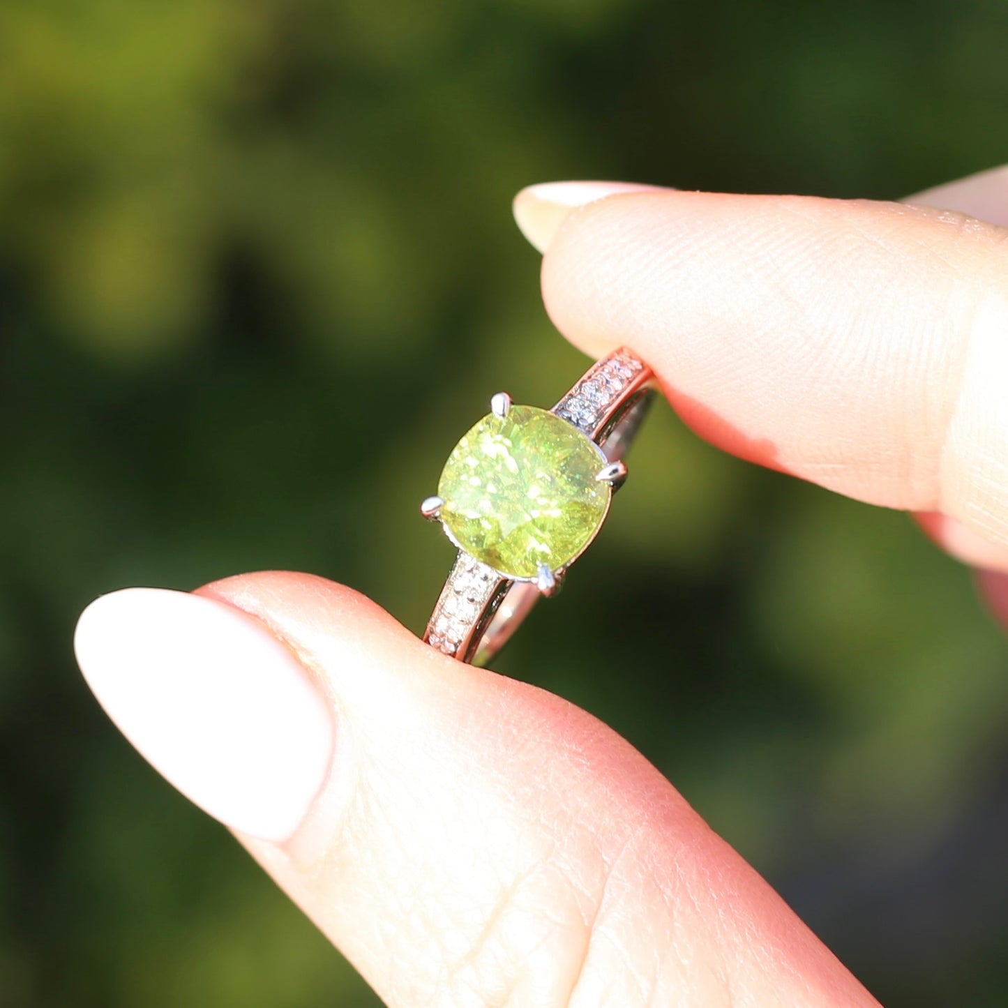 4.11ct Green Zircon and Diamond Ring, 14ct White Gold, size N1/2 or 7, with valuation