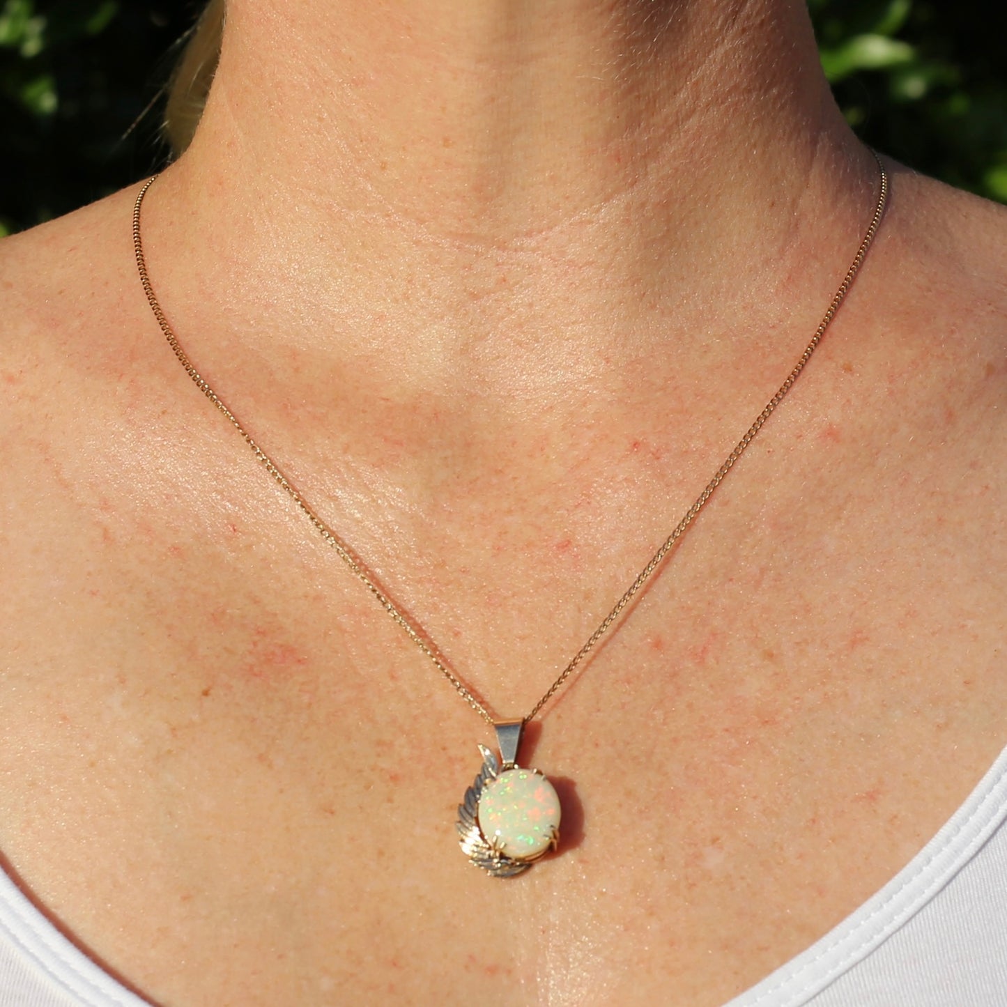 Solid White Opal and 9ct Gold Pendant, on 9ct Gold Chain, 50cm, 6g total weight