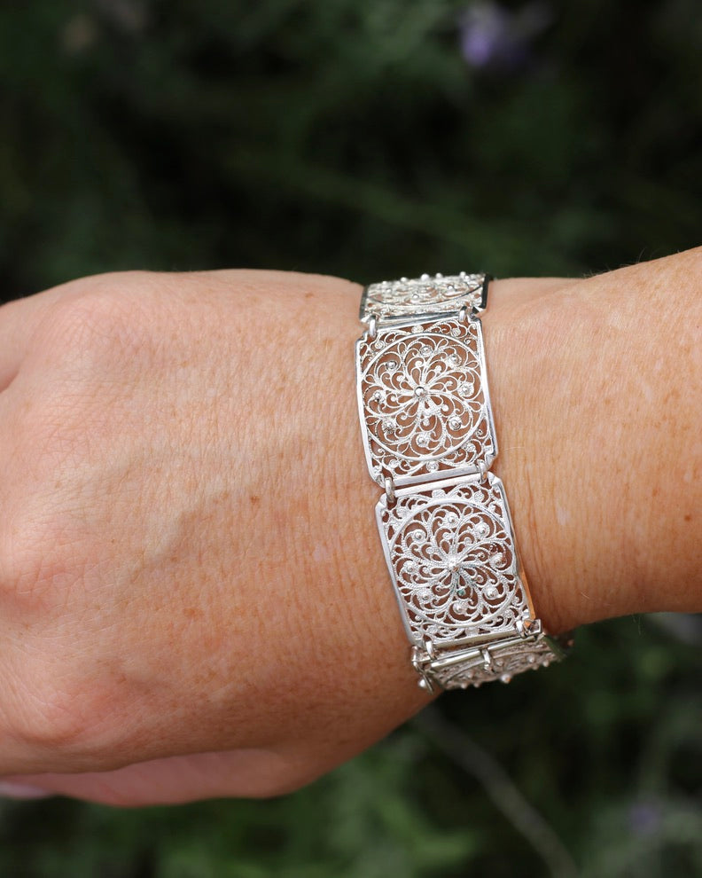 Vintage Filigree 835 Silver Bracelet with Safety Clasp, 835 European Silver, 20.75g, 7.5 inches or 19cm