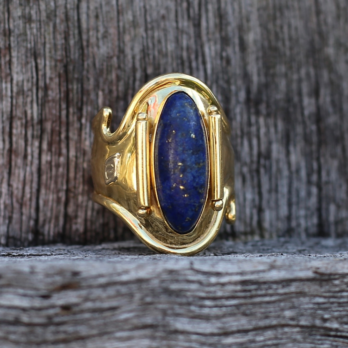 18ct Gold and Lapis Lazuli Cabochon Cuff Ring, size O but sizeable