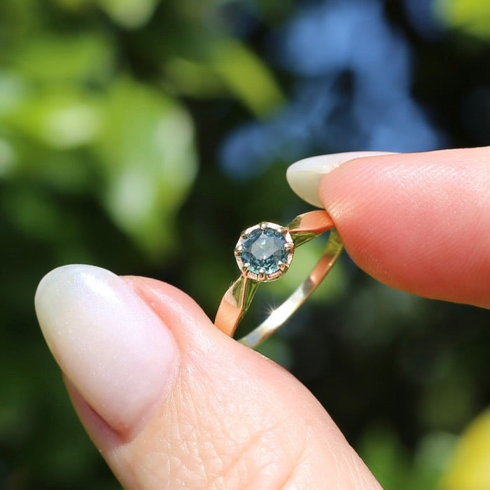 Seafoam Sapphire Solitaire in 8 Claw Setting, 9ct Yellow Gold, size L or just under 5.5