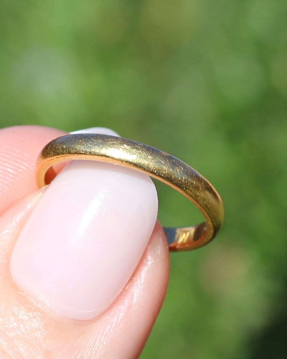 1928 Birmingham Made 22ct 3mm Wedder, 22ct Yellow Gold, size N1/2 or just over 6.75, 3.81g