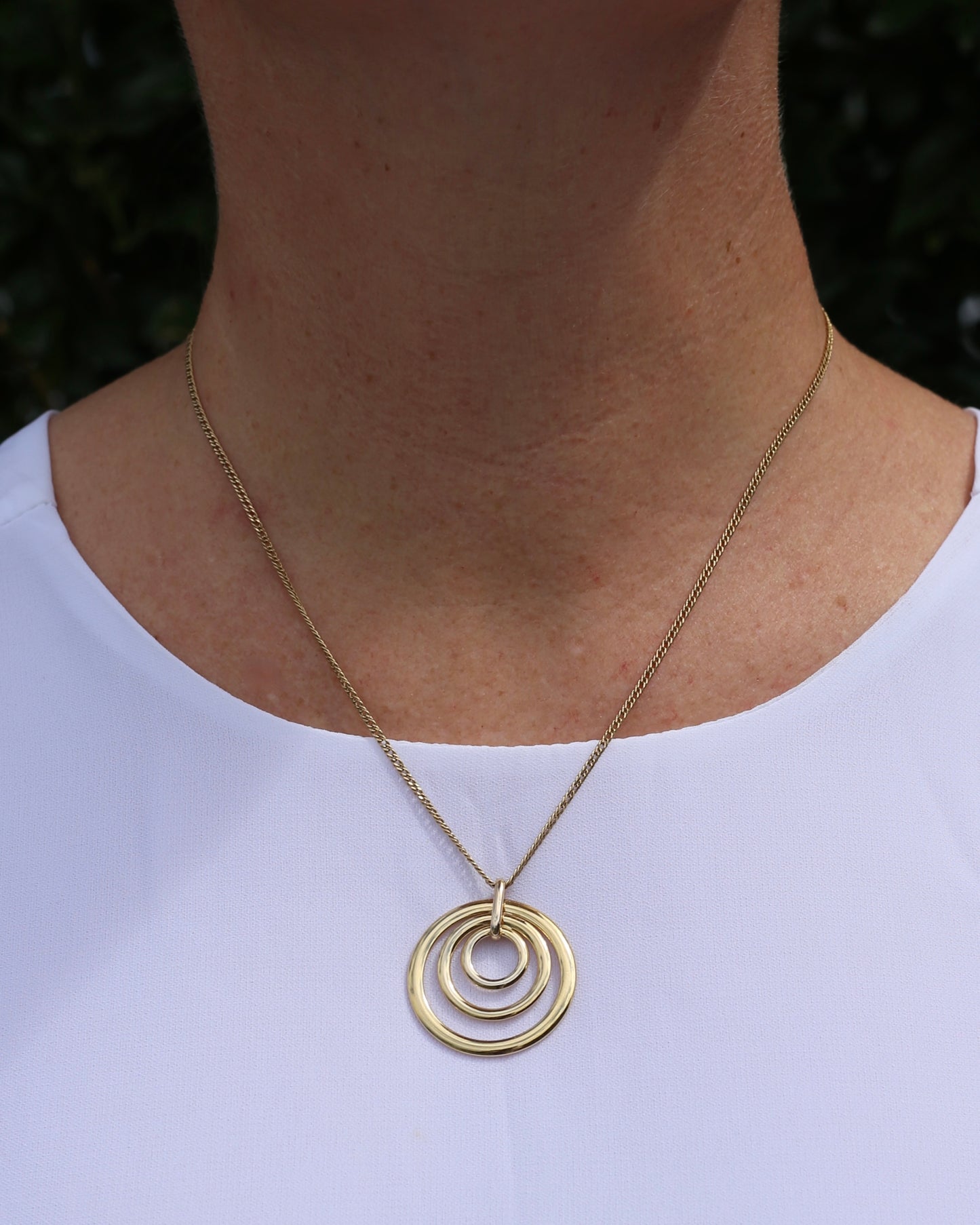 Italian Made Triple Eternal Ring Pendant, 9ct Yellow Gold, 2.24g