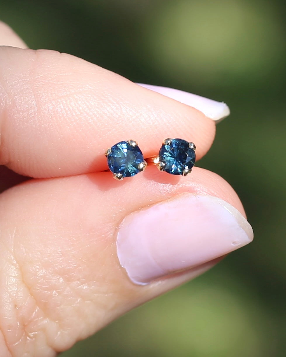 0.9ct Natural Blue and Teal Sapphire Studs, 9ct Yellow Gold, 0.92g