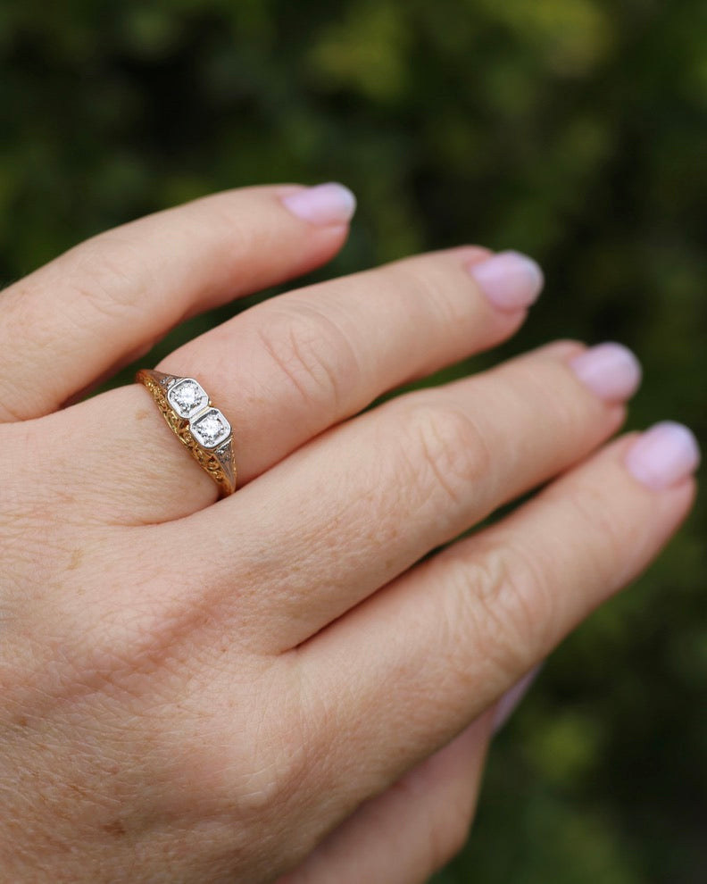 Circa 1910 Antique Toi Et Moi Transitional Cut Diamond Ring, 18ct Yellow Gold and Platinum, size N or just over 6.5, 2.42g, with valuation