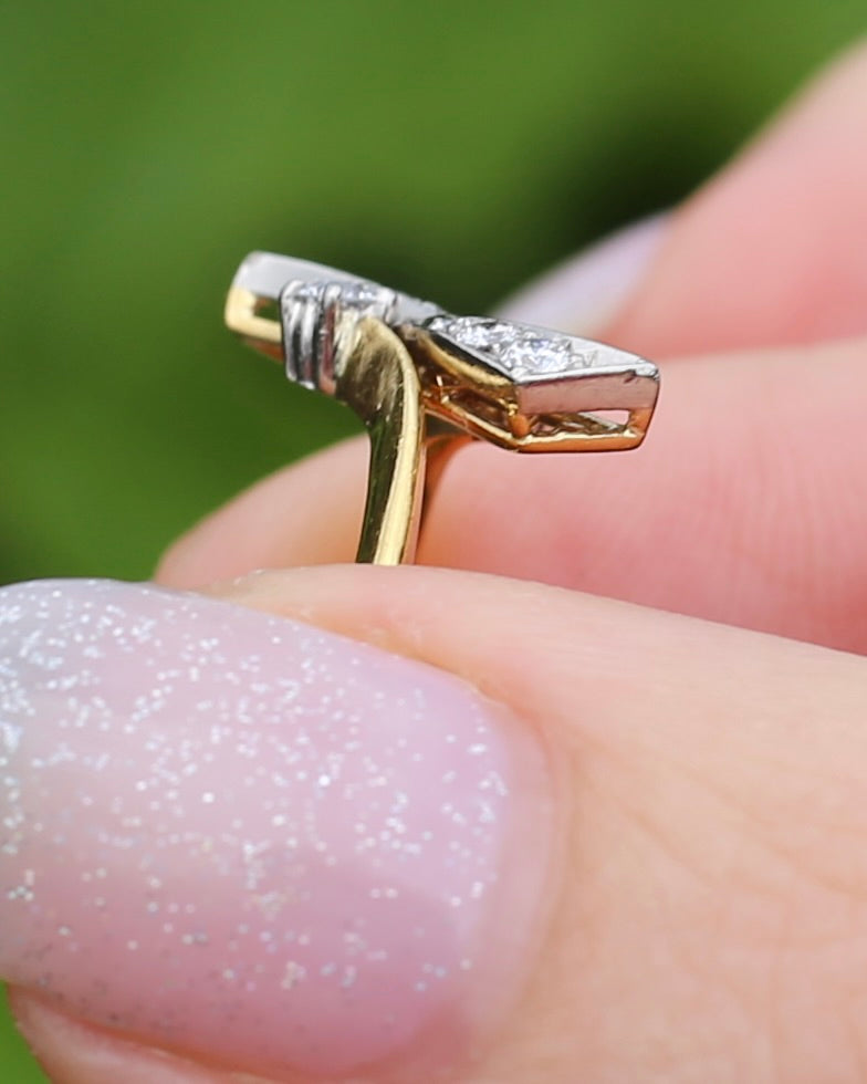 Antique Circa 1910 "Belle Epoque Toi et Moi" Asymmetric Diamond Bow Ring, 18ct Yellow Gold and Platinum, size L1/2 or 6, 3.62g