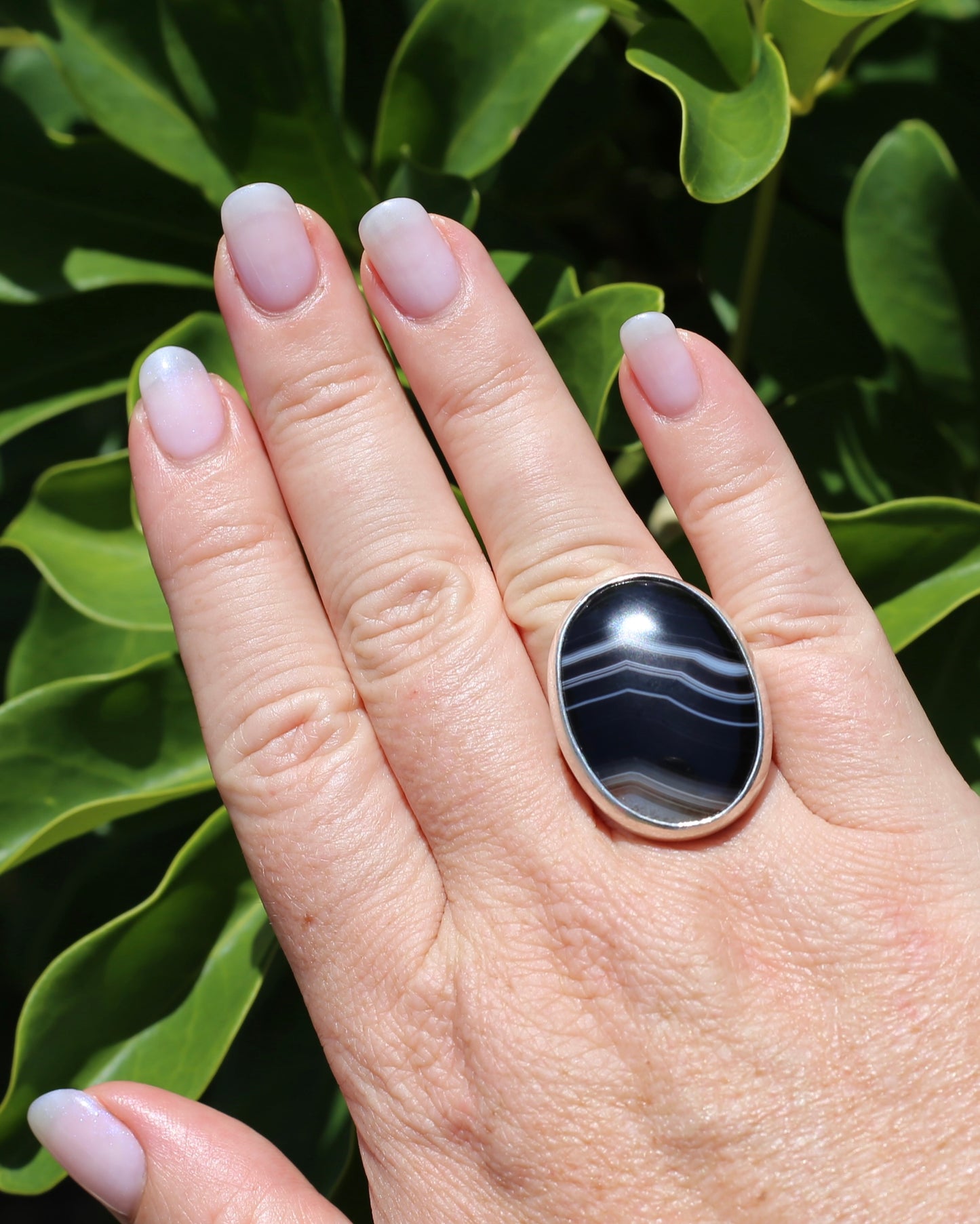 Chunky Bezel Set Natural Banded Agate Ring, Sterling Silver, size R or 8.5 (might feel half a size smaller), 19.7g