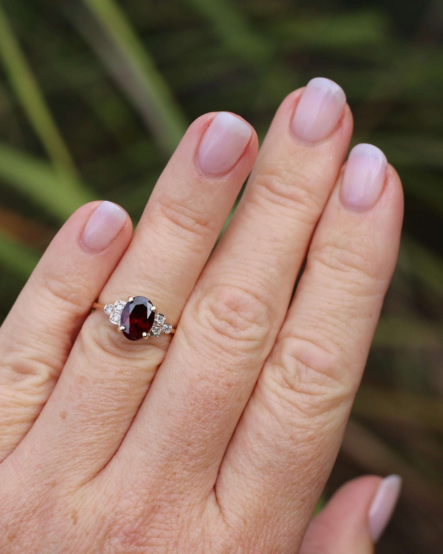 2.45ct Deep Red Whisky Zircon and Diamond RIng, 9ct Yellow Gold, size L or 5.75, 2.33g