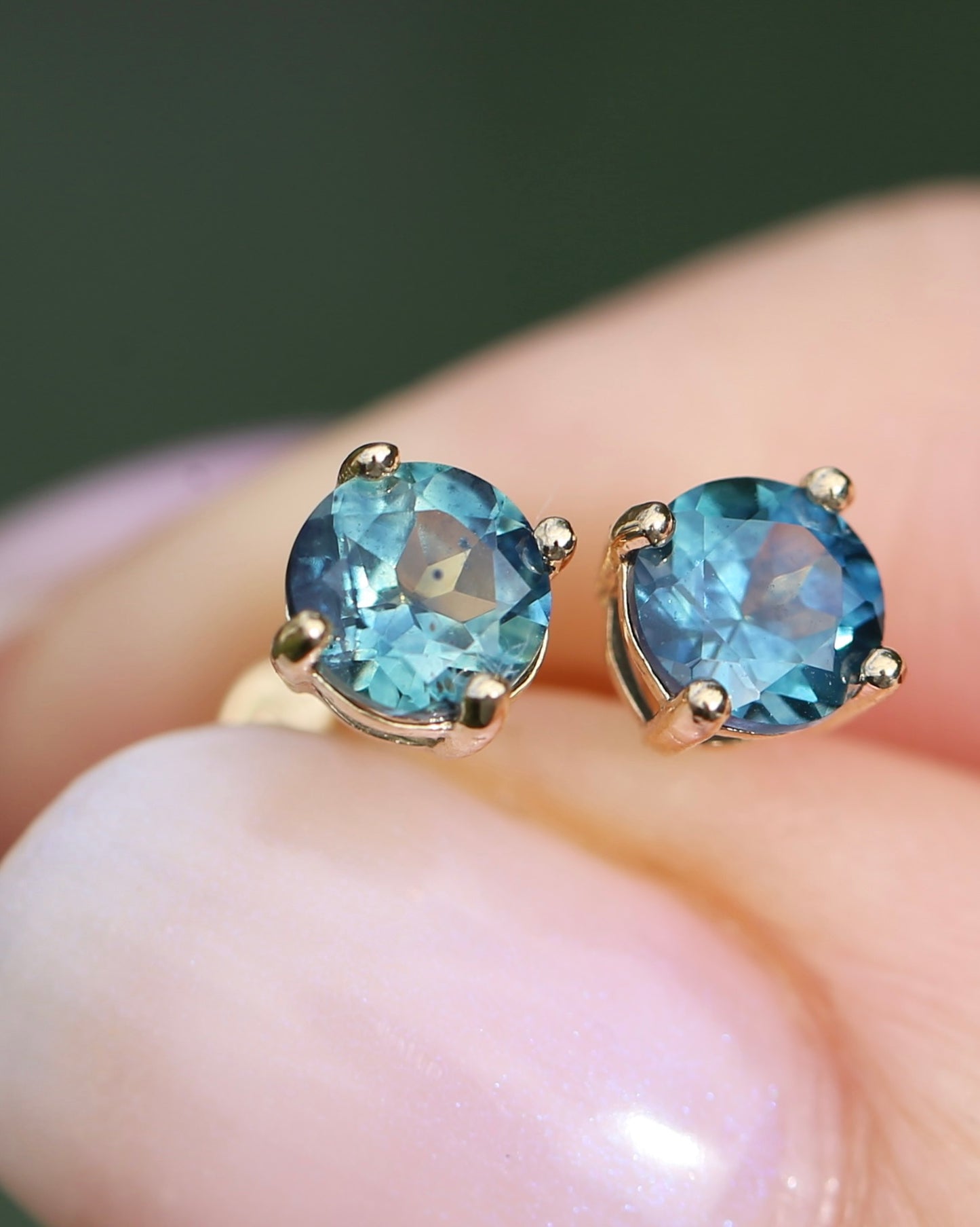1.2ct Parti Sapphire Studs, 9ct Yellow Gold, 0.76g