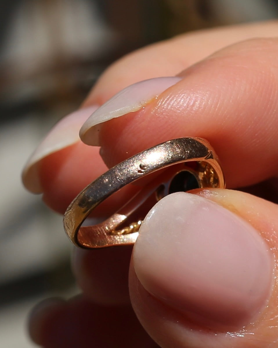 Bezel Set Blue Sapphire in Rose Gold Ring, 9ct Rose Gold, size K or 5.5, 2.30g