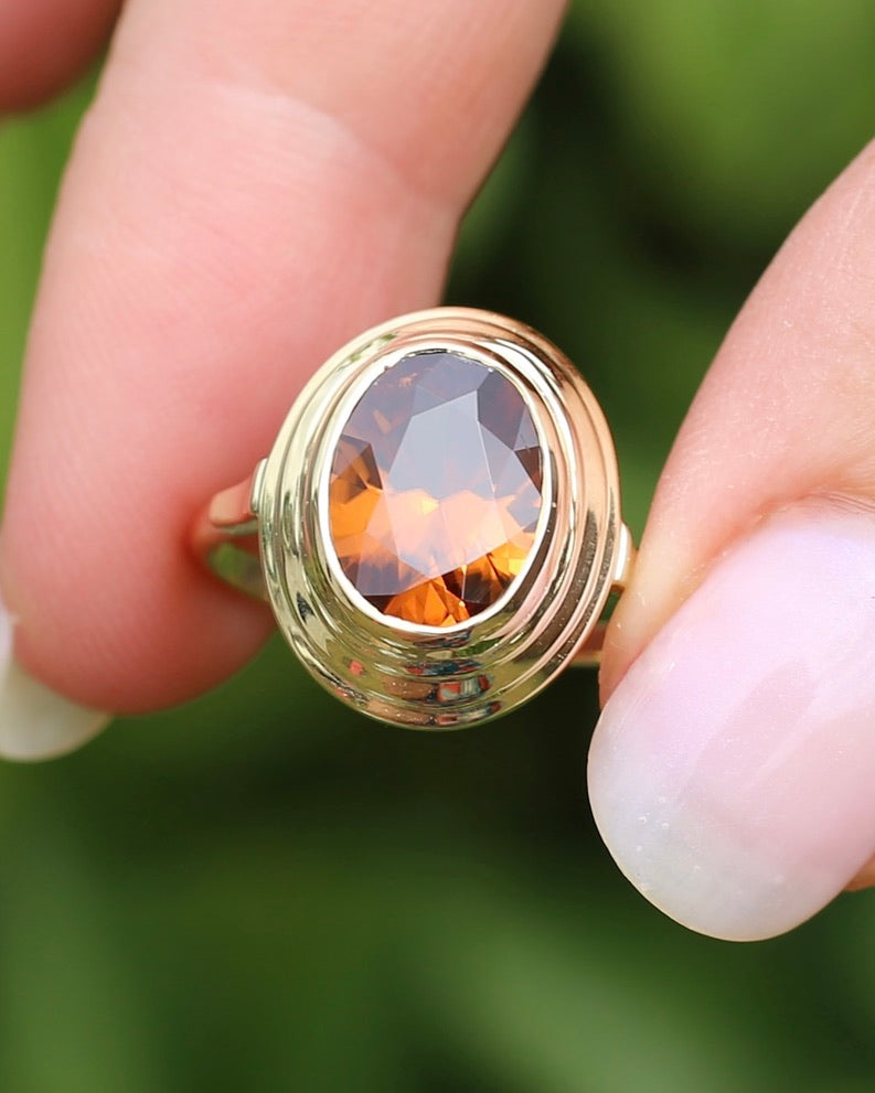 5.08ct Bezel Set Tiered Zircon Ring, 9ct Yellow Gold, size P or 7.5, 14ct Yellow Gold, 4.06g