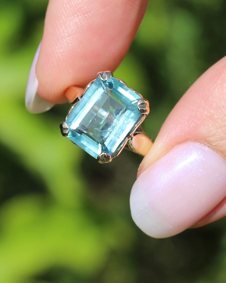 Second Glance - Natural 4.3ct Emerald Cut Aquamarine in Vintage 1963 London Made Ring, 9ct Yellow Gold, size K1/2 or 5.5, 3.04g
