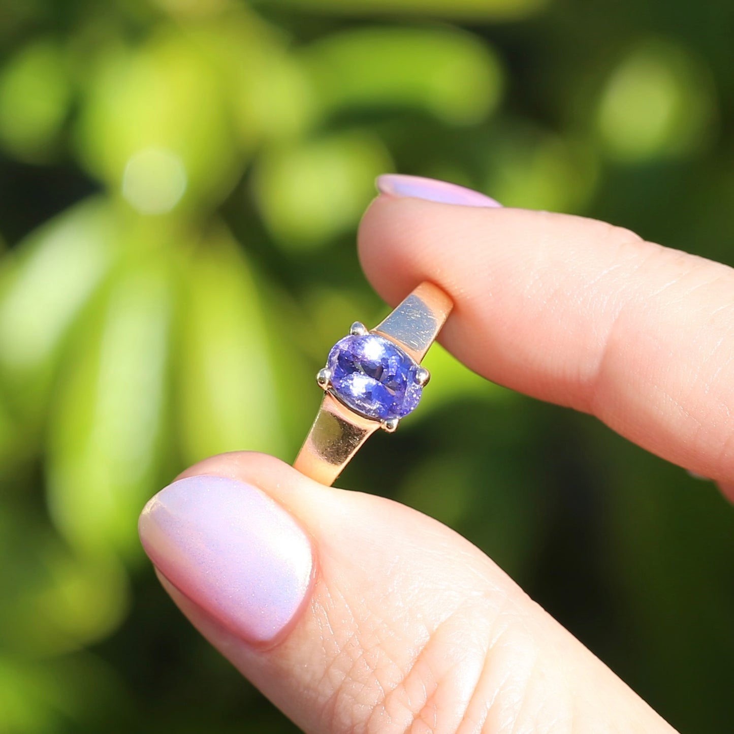 1.25ct Oval Tanzanite Ring, 14ct Yellow Gold, size N or just over 6.5