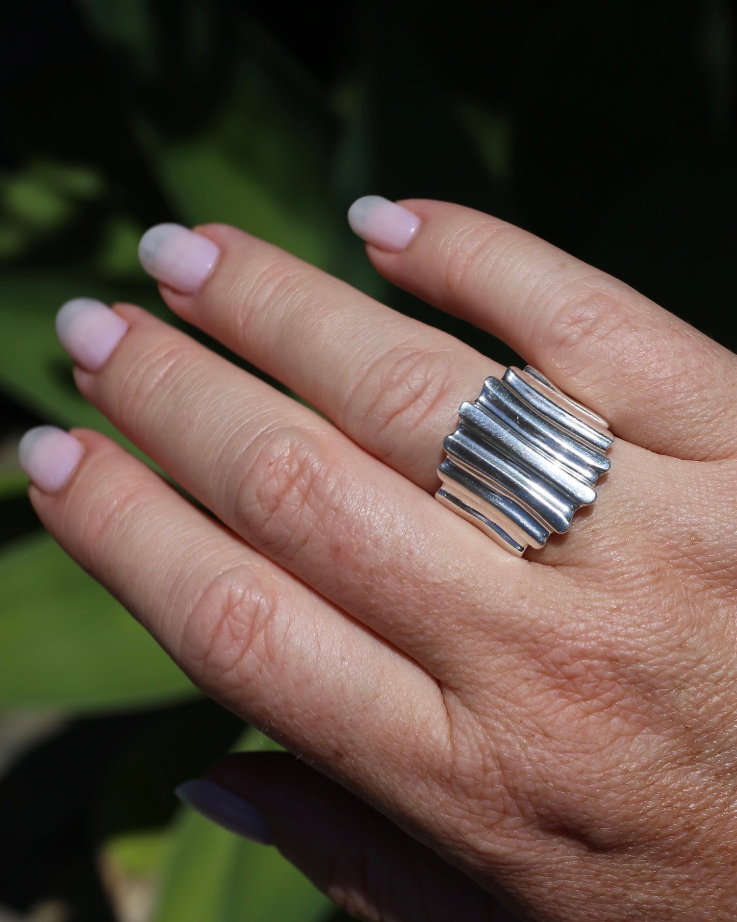 Architectural Corrugated Silver Ring, Sterling Silver, size R or 8.5, 9.42g