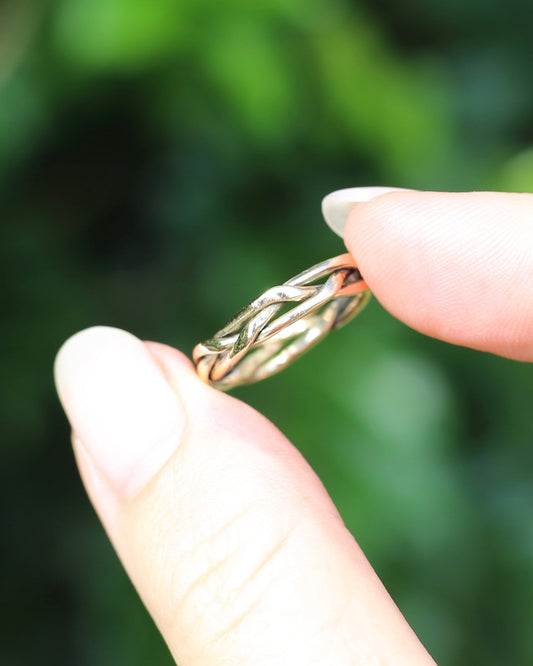 Reclaimed 9ct Yellow Gold Plaited Band, size K1/2 or 5.5