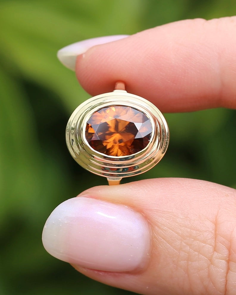 5.08ct Bezel Set Tiered Zircon Ring, 9ct Yellow Gold, size P or 7.5, 14ct Yellow Gold, 4.06g
