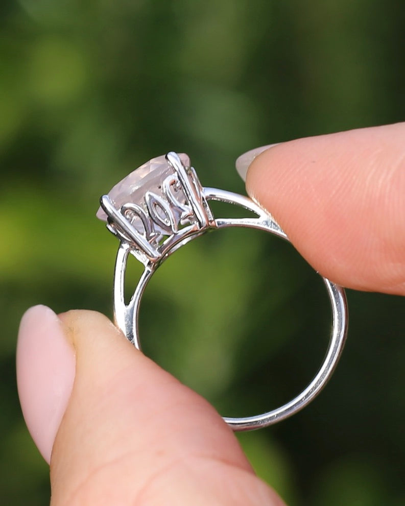 3.7ct Rose Quartz (10mm) Solitaire Ring, Sterling Silver, size O or 7.25, 3.57g