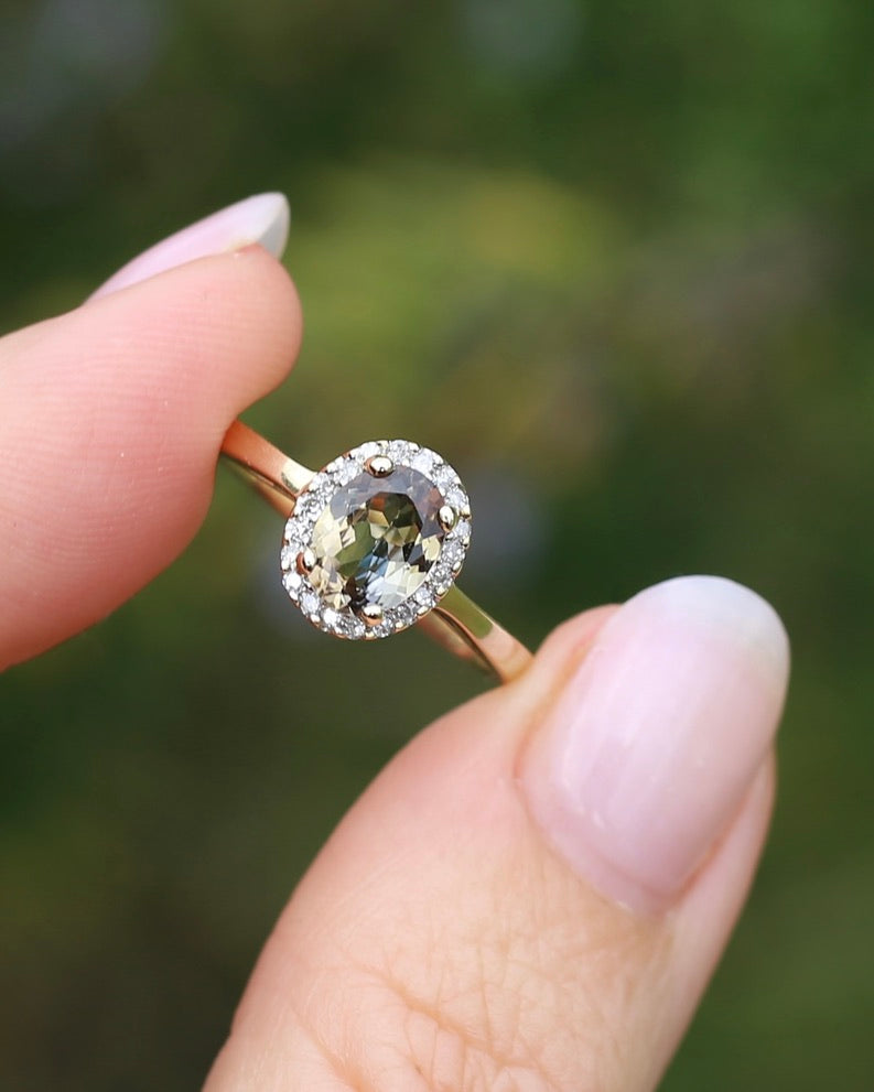 1.2ct Unheated Natural Golden Tanzanite in Diamond Halo, 10ct Yellow Gold, size O1/2 or just over 7.25, 3.0g