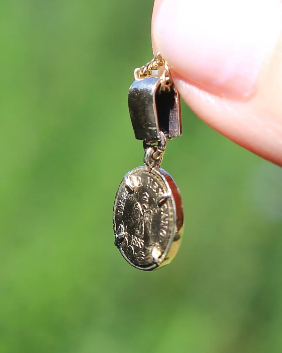 1865 Mexican Coin Replica in Coin Frame Pendant, 9ct Yellow Gold and silver support bars, 1.69g